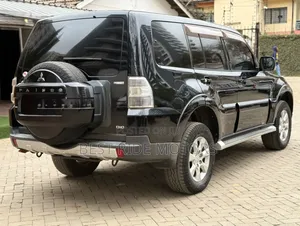 Mitsubishi Pajero 3.2 Di-D 2008 Black