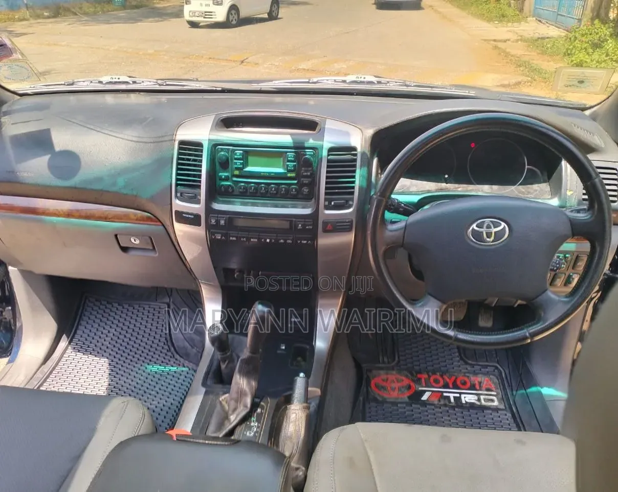 Toyota Land Cruiser Prado 3.0 D-4D 5dr 2006 Blue