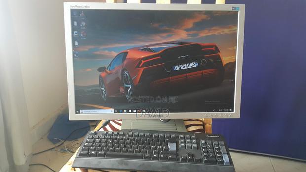 Desktop Computer HP 3GB Intel Core i3 HDD 250GB - main view