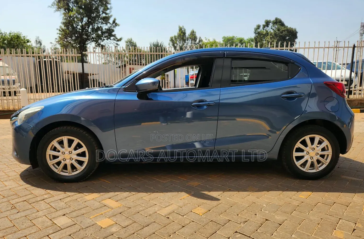 Mazda Demio 2017 Blue