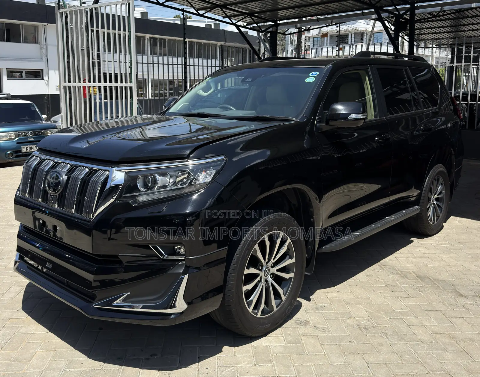 Toyota Land Cruiser Prado 2.8 2021 Black