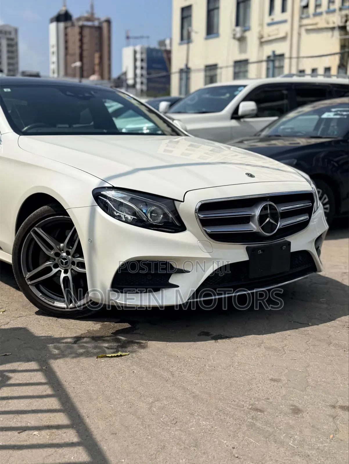 Mercedes-Benz C200 2019 Off white