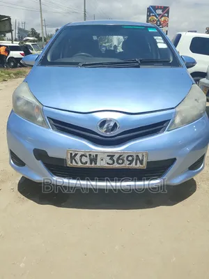 Toyota Vitz 2013 Blue
