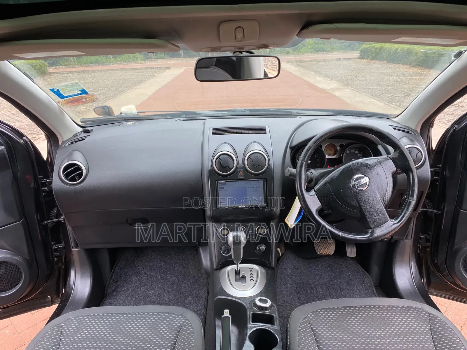 Nissan Dualis 2010 Black