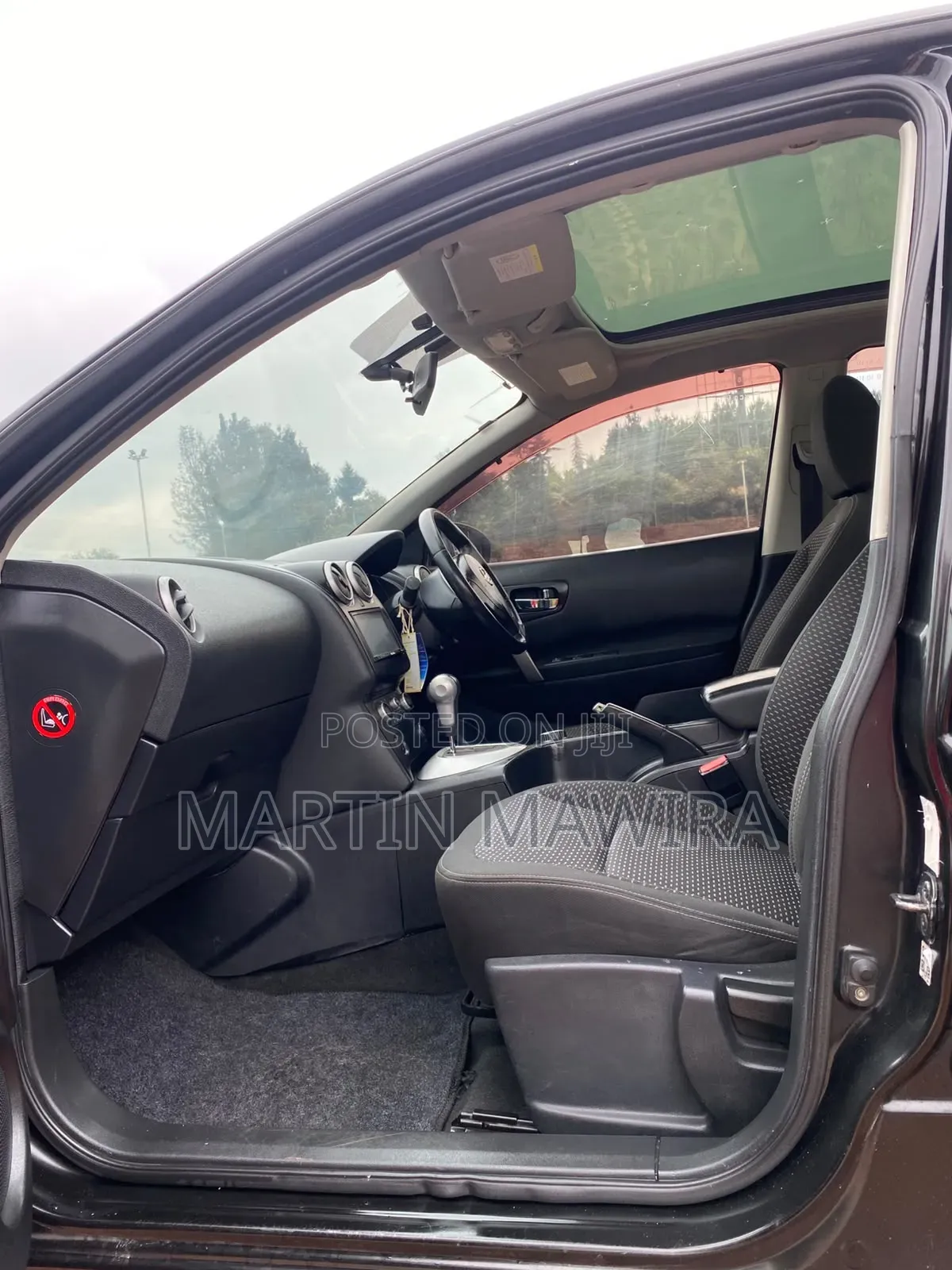 Nissan Dualis 2010 Black