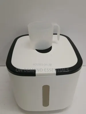 Multifunctional Storage Container