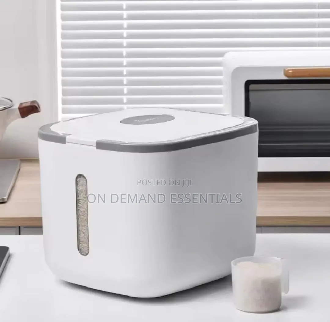 Multifunctional Storage Container
