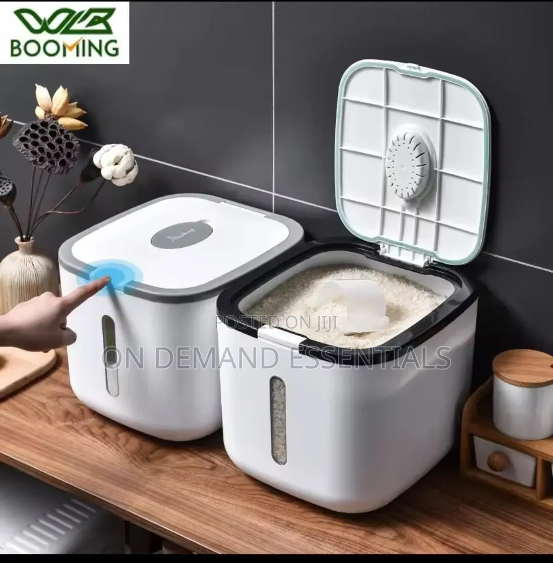 Multifunctional Storage Container