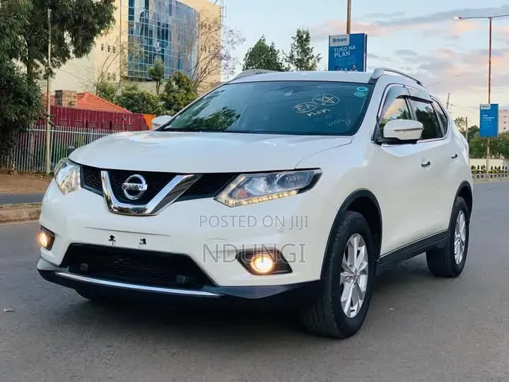 Nissan X-Trail 2.0 Petrol AWD 2016 Pearl