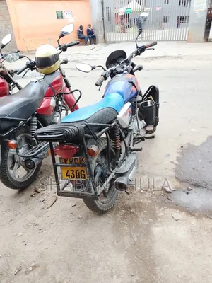 Bajaj Boxer 150 UG 2023 Blue