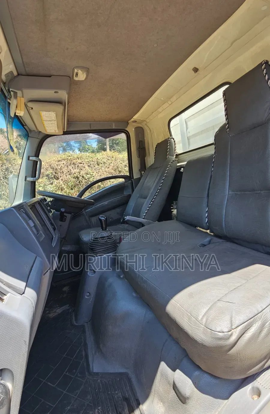 Isuzu ELF Truck 2020 White