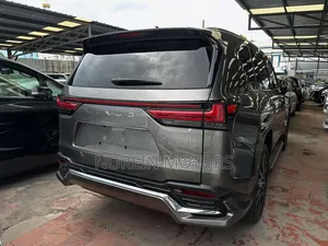 Lexus LX 2023 Gray