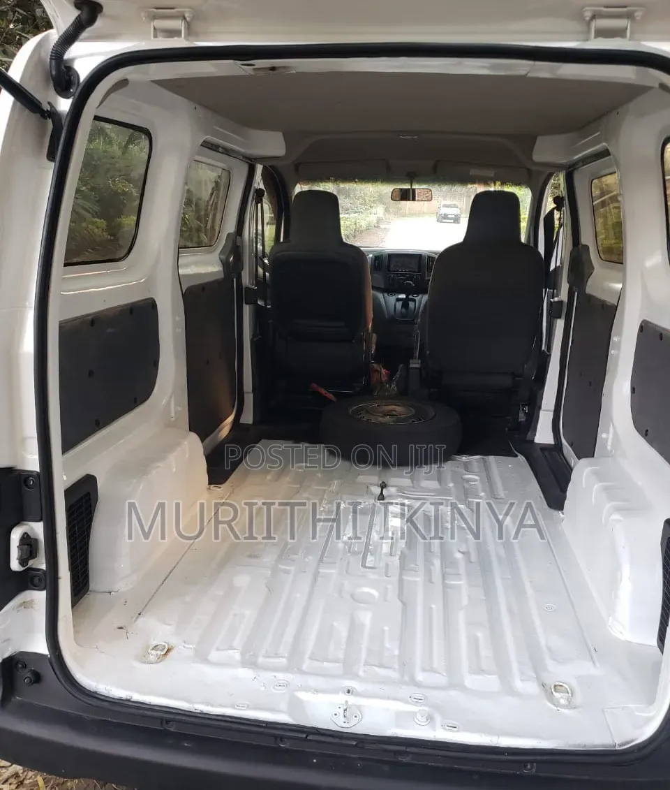 Nissan NP200 2014 White