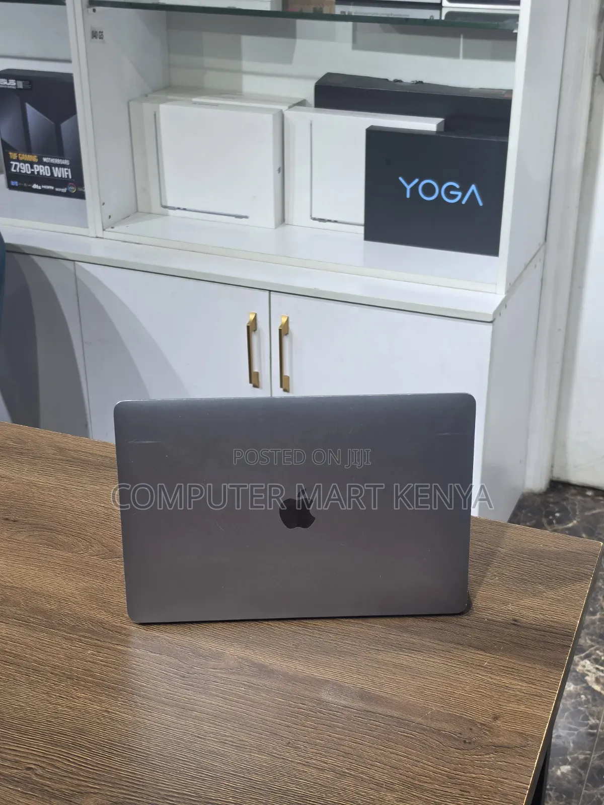 Laptop Apple MacBook Pro 8GB Intel Core i5 SSD 256GB