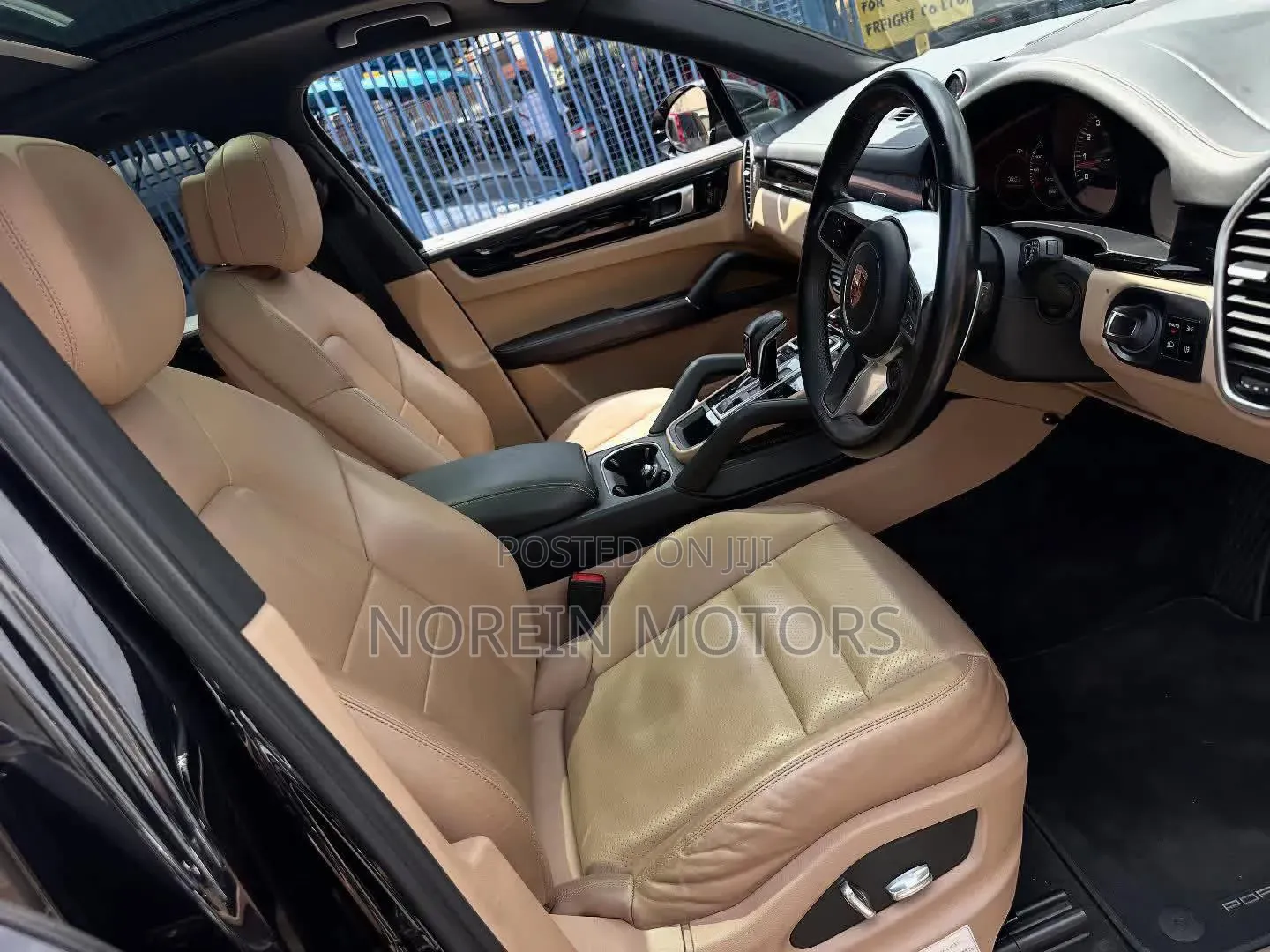 Porsche Cayenne 2019 Matt Black