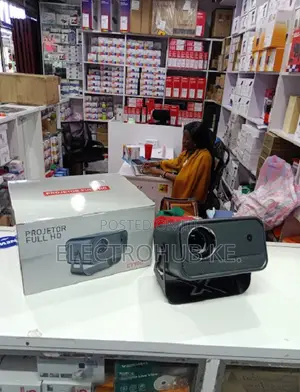 Android 13.0 Cy900 Smart Projector With Wifi , Bluetooth + Youtube