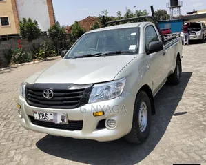 Toyota Hilux 2010 Beige