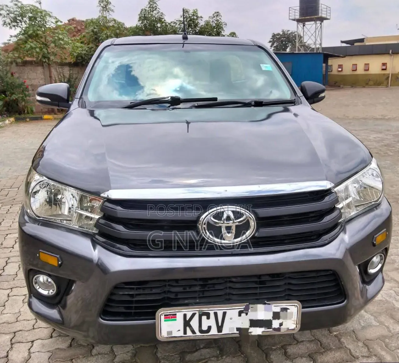 Toyota Hilux 2019 Gray
