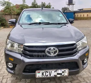 Toyota Hilux 2019 Gray