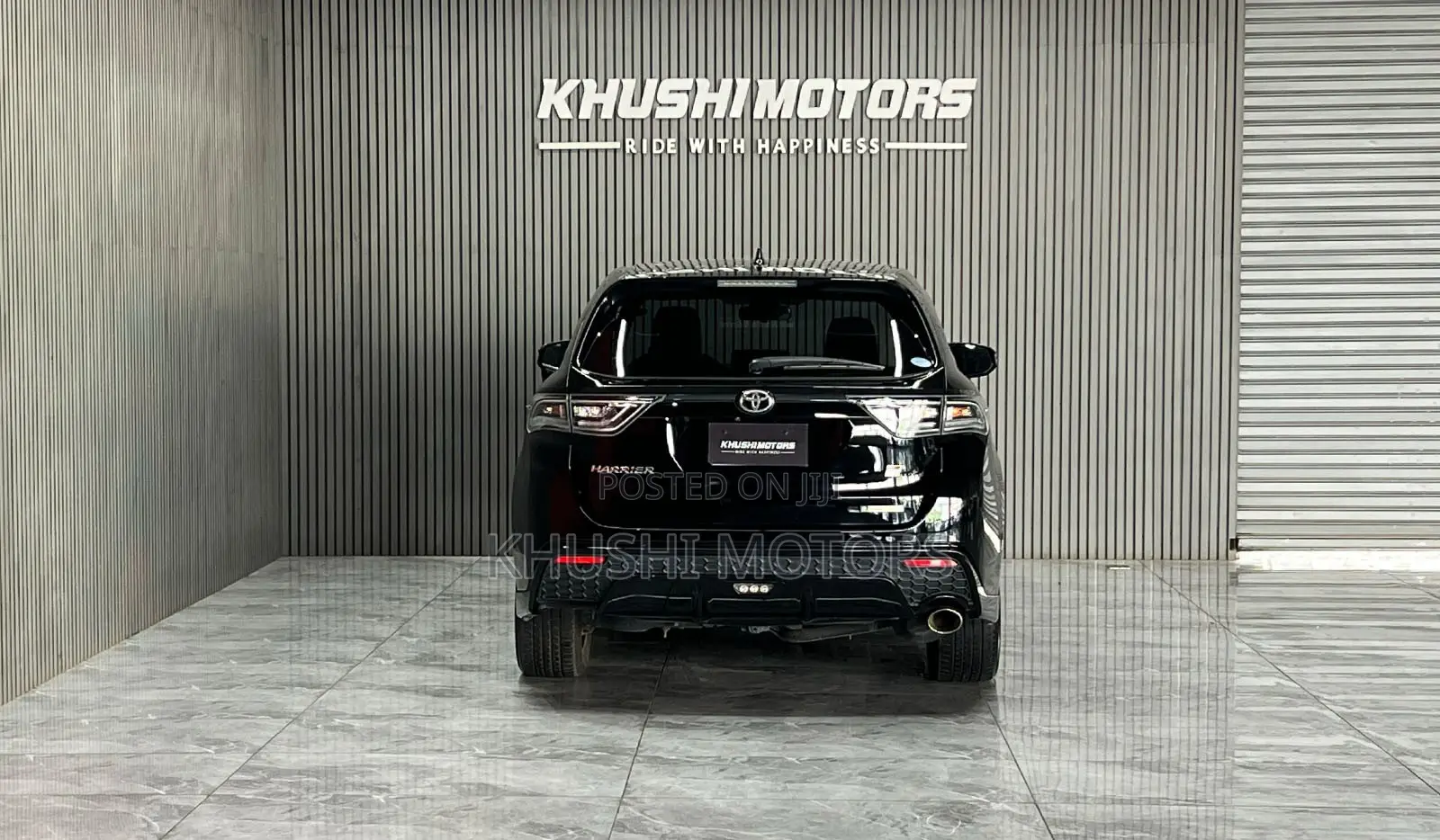 Toyota Harrier 2.0 2018 Black
