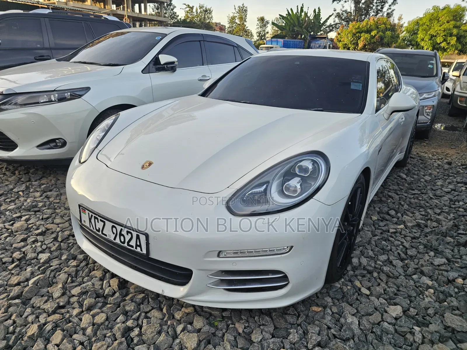 Porsche Panamera 2013 White