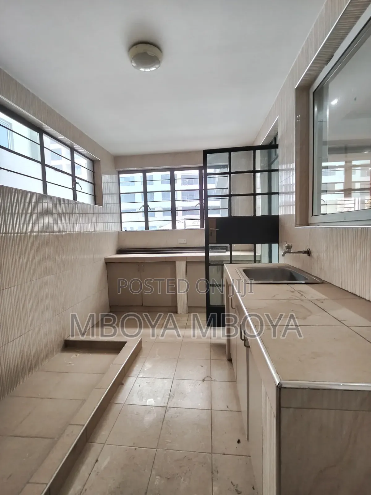 3bdrm Apartment in Parklands/Highridge for rent