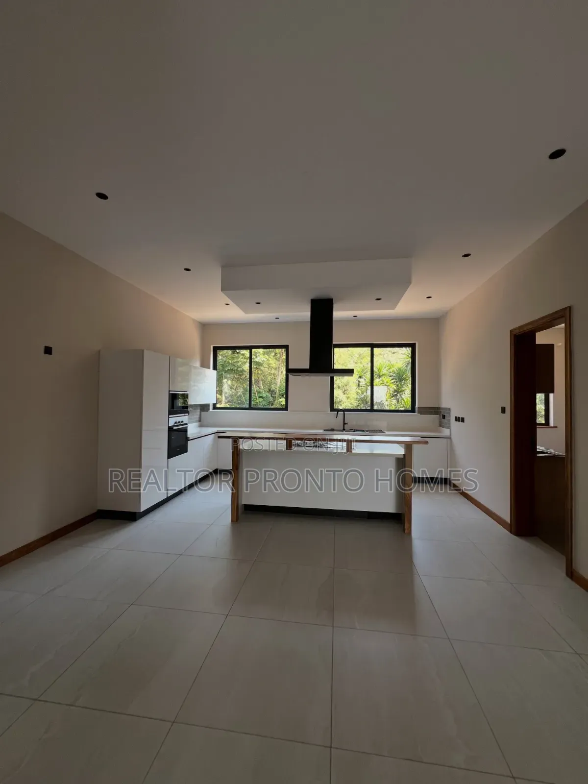 4bdrm Apartment in Loresho for rent