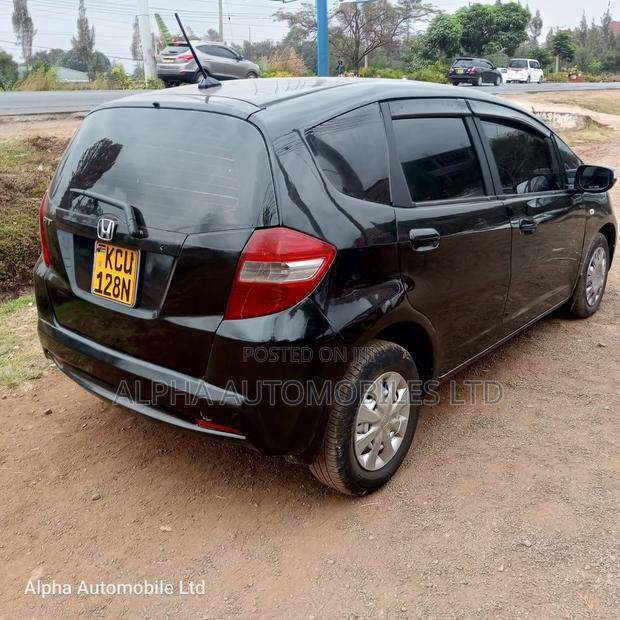 Honda Fit Automatic 2011 Black - thumbnail 5