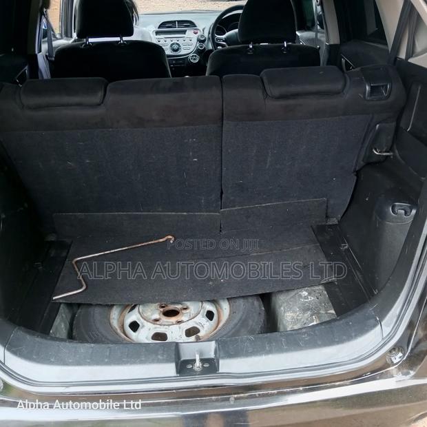 Honda Fit Automatic 2011 Black - thumbnail 6