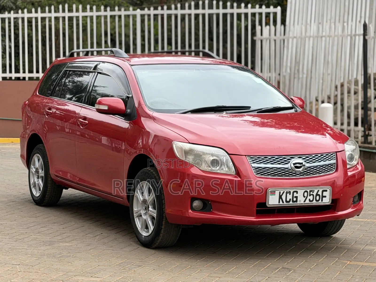 Toyota Corolla Fielder 2009 Red