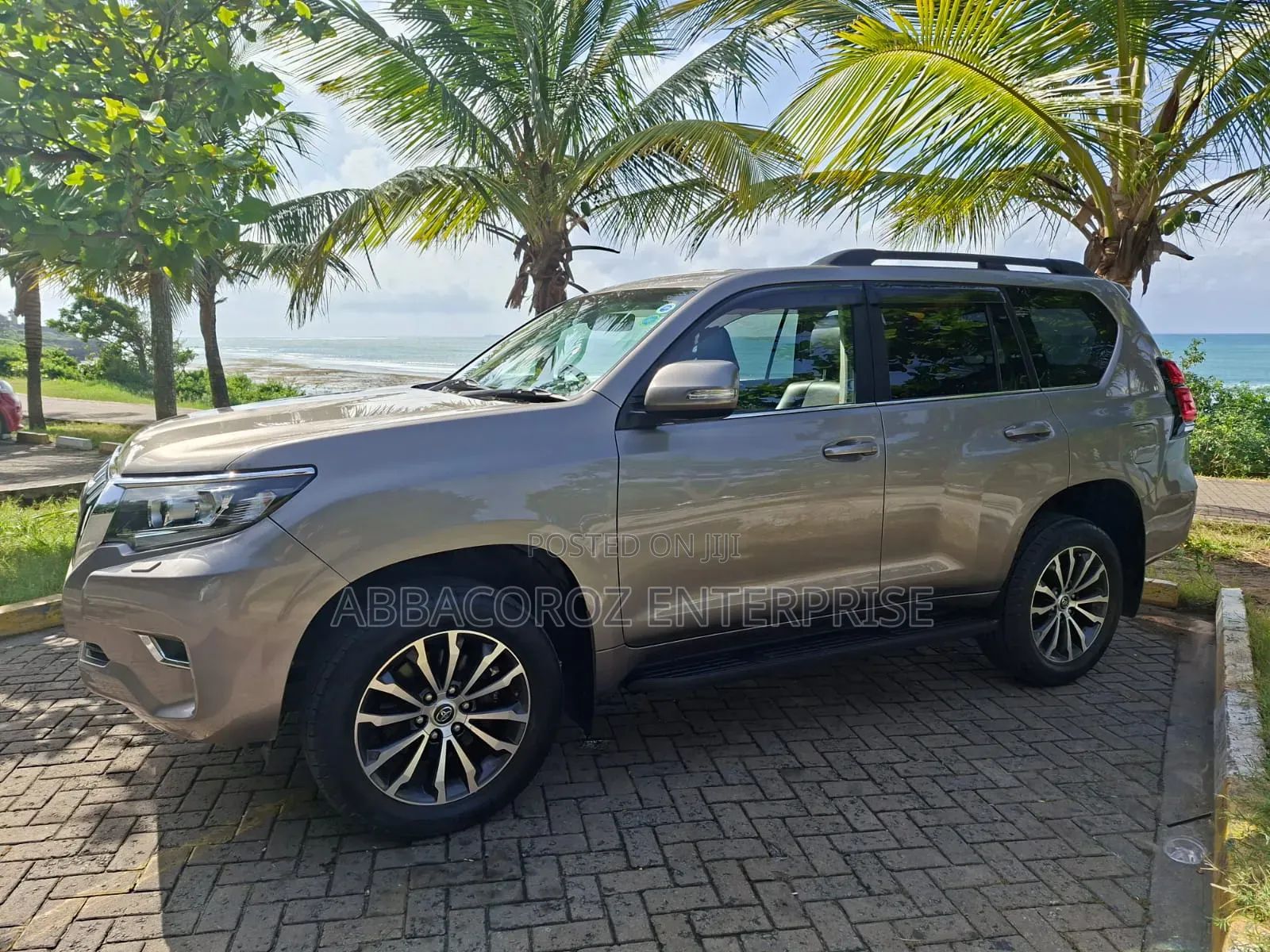Toyota Land Cruiser Prado 2019