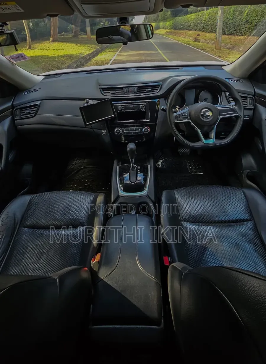 Nissan X-Trail 2018 White