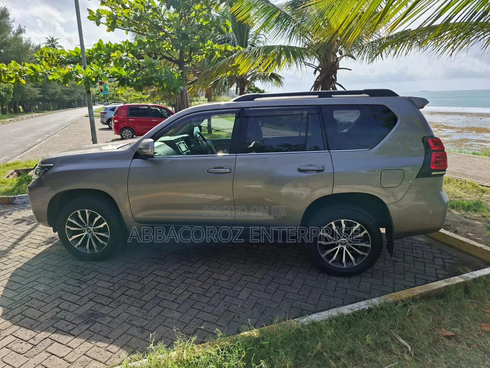 Toyota Land Cruiser Prado 2019