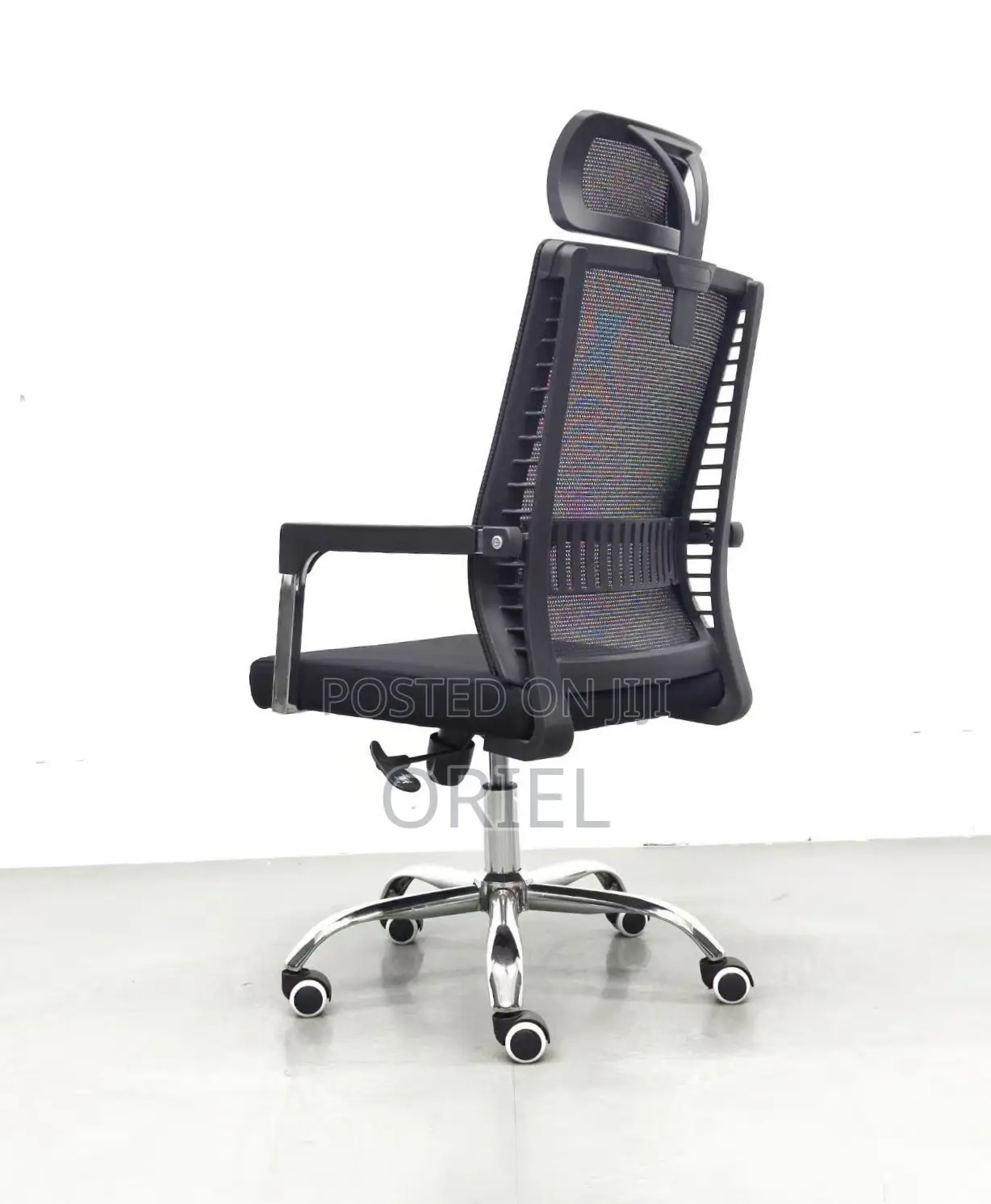 Executive High-Back Ergonomic Office Seat : Ergonomic Staff Chair