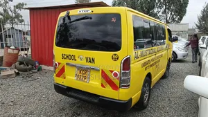 Toyota HiAce 2011 Yellow