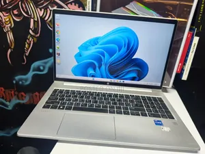 Laptop HP ProBook 450 G8 8GB Intel Core i5 HDD 512GB