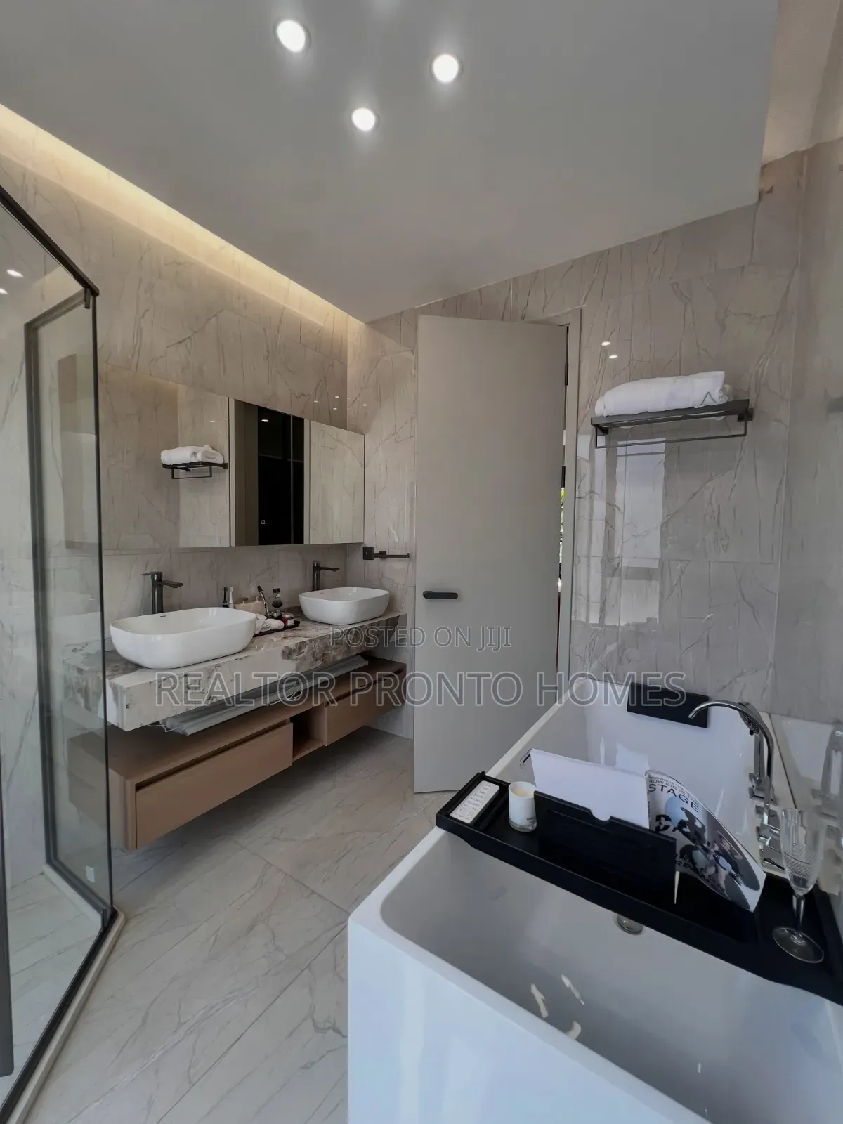 3bdrm Apartment in Westlands, Raphta Road Area for sale