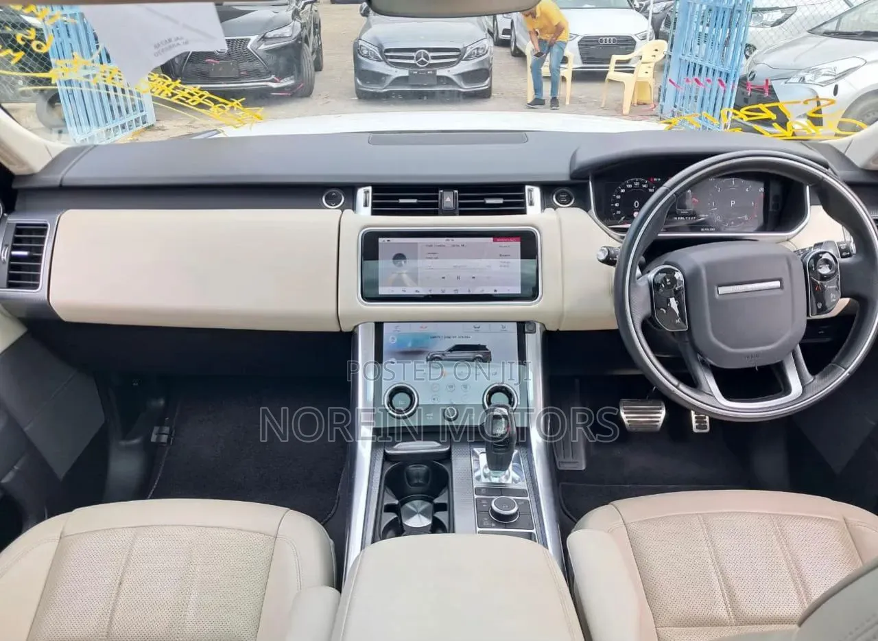 Land Rover Range Rover Sport 2019 White