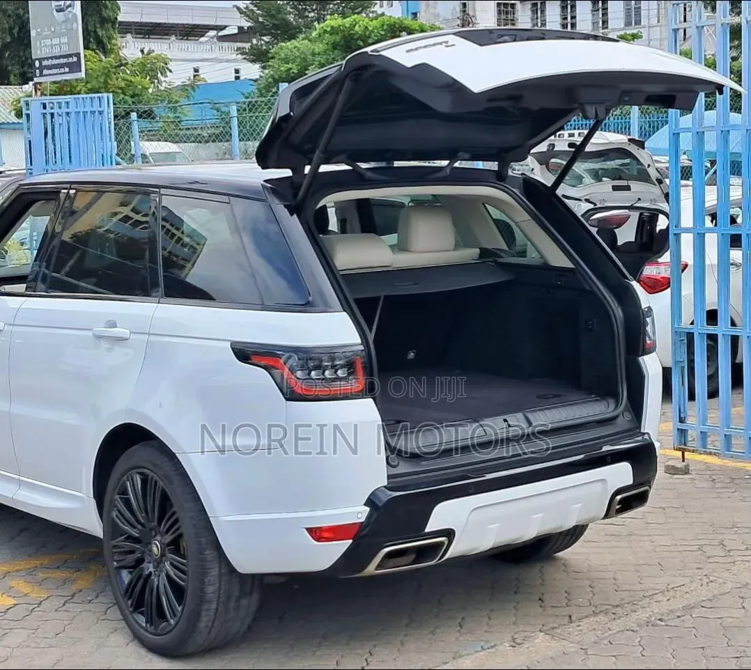 Land Rover Range Rover Sport 2019 White
