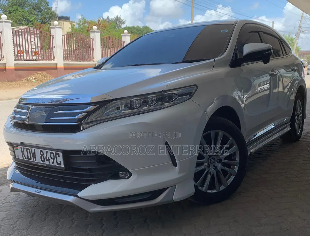 Toyota Harrier 2018 Pearl