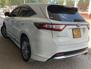 Toyota Harrier 2018 Pearl