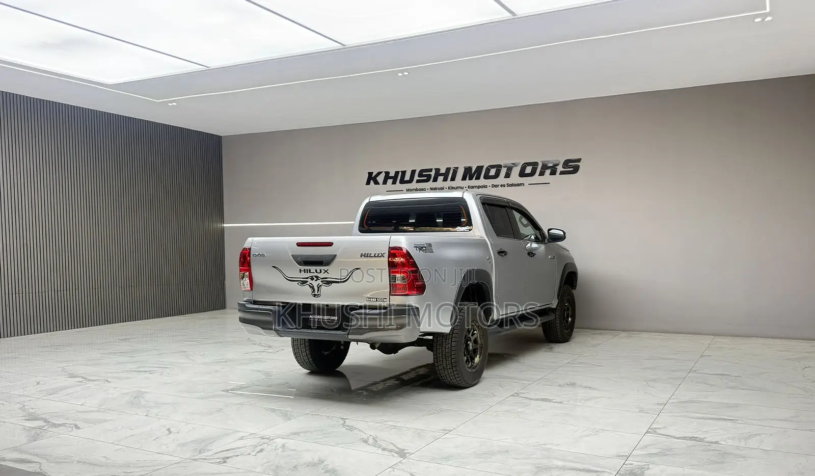 Toyota Hilux 2020 Silver