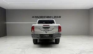 Toyota Hilux 2020 Silver