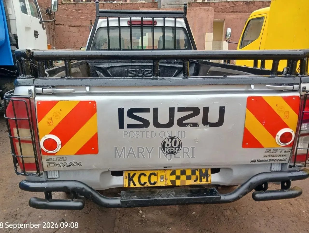 Isuzu D-MAX 2014 Gray