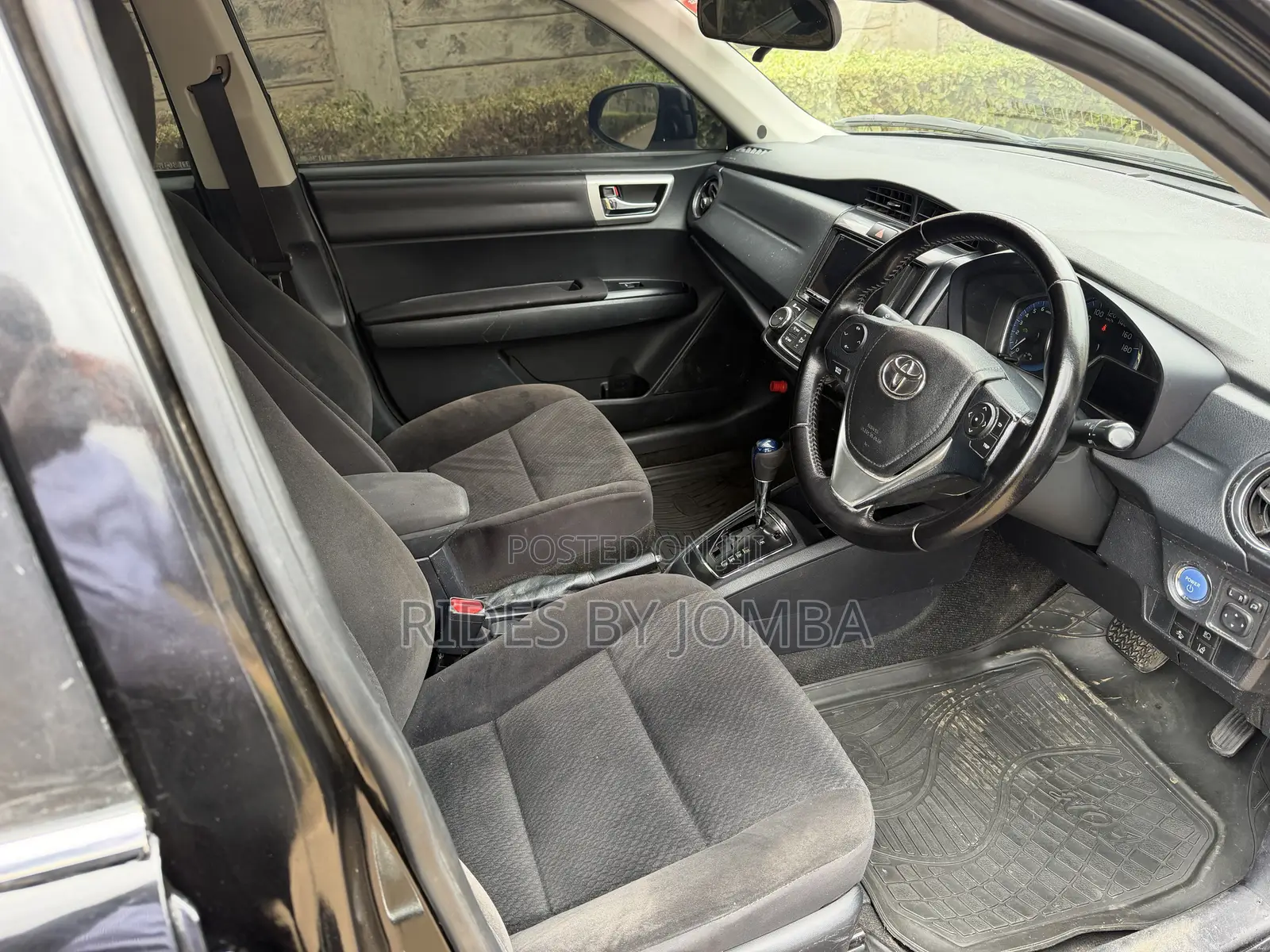 Toyota Axio 1.5 Hybrid G 2WD 2015 Black