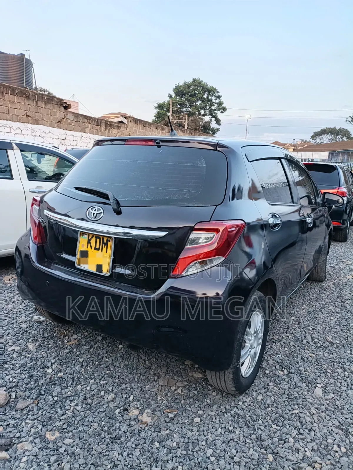 Toyota Vitz 2016