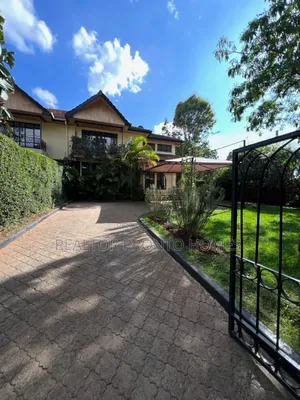 4bdrm Townhouse/Terrace in Lavington, Muthangari for sale