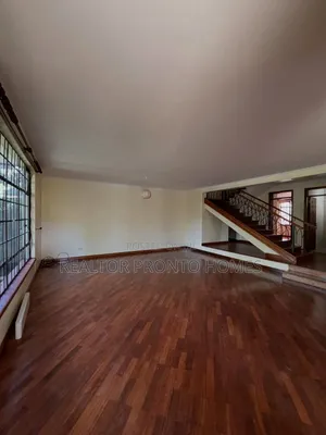 4bdrm Townhouse/Terrace in Lavington, Muthangari for sale