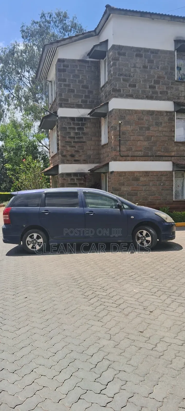 Toyota Wish 2005 Blue