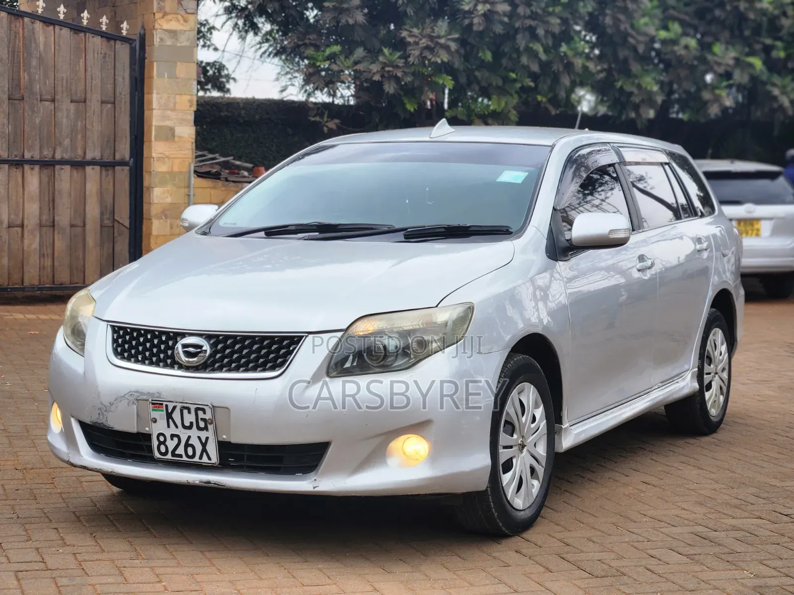 Toyota Corolla Fielder 2009 White